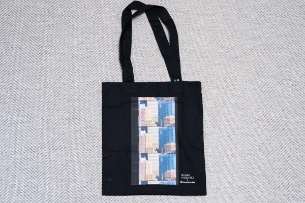 【レビュー】ファミマ×TOKYO SEQUENCEのフォトトートバッグが意外と良かった話