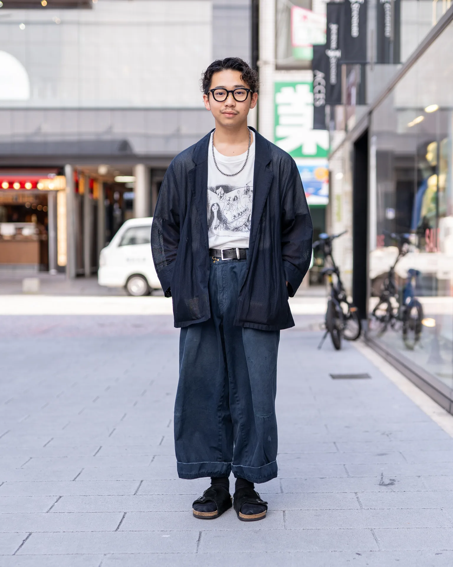 まひろさん